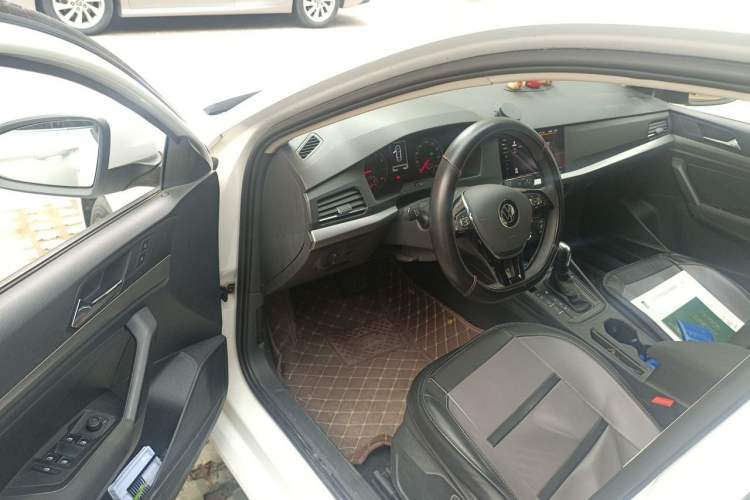 Used Volkswagen Lavida 2021 1.5L Automatic Fashion Edition Driver Seat