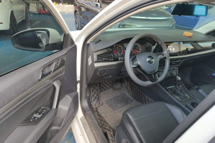 Used Volkswagen Lavida 2021 1.5L Automatic Comfort Edition Driver Seat