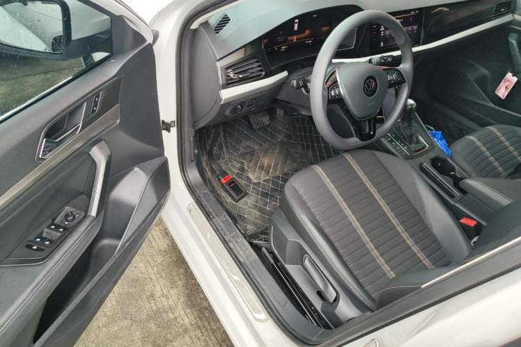 Used Volkswagen Lavida 2021 280TSI DSG Comfort Edition Driver Seat