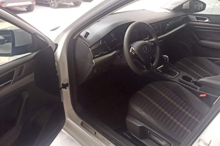 Used Volkswagen Lavida 2021 1.5L Automatic Vision Edition Driver Seat