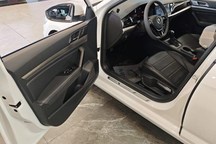 Used Volkswagen Lavida 2021 1.5L Automatic Comfort Edition Driver Seat