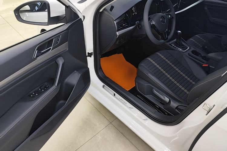 Used Volkswagen Lavida 2021 1.5L Automatic Vision Edition Driver Seat