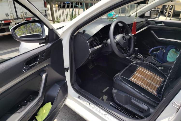 Used Volkswagen Lavida 2021 1.5L Automatic Comfort Edition Driver Seat