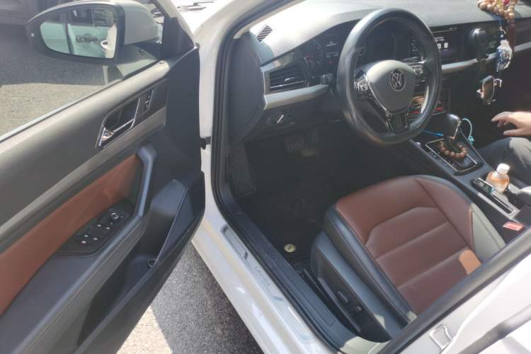 Used Volkswagen Lavida 2021 280TSI DSG Luxury Edition Driver Seat