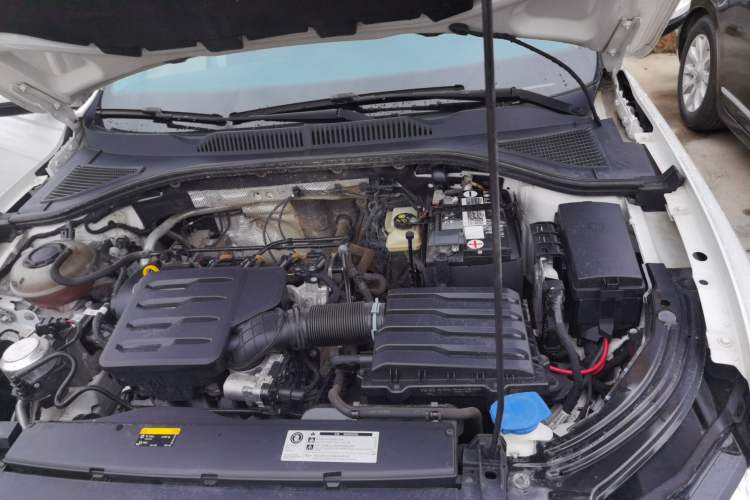 Used Volkswagen Lavida 2021 1.5L Automatic Comfort Edition Engine Bay