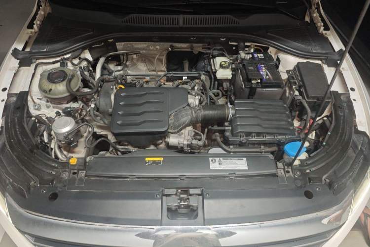 Used Volkswagen Lavida 2021 1.5L Automatic Comfort Edition Engine Bay