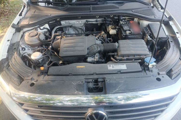 Used Volkswagen Lavida 2021 1.5L Automatic Vision Edition Engine Bay