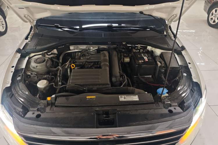 Used Volkswagen Lavida 2021 280TSI DSG Comfort Edition Engine Bay