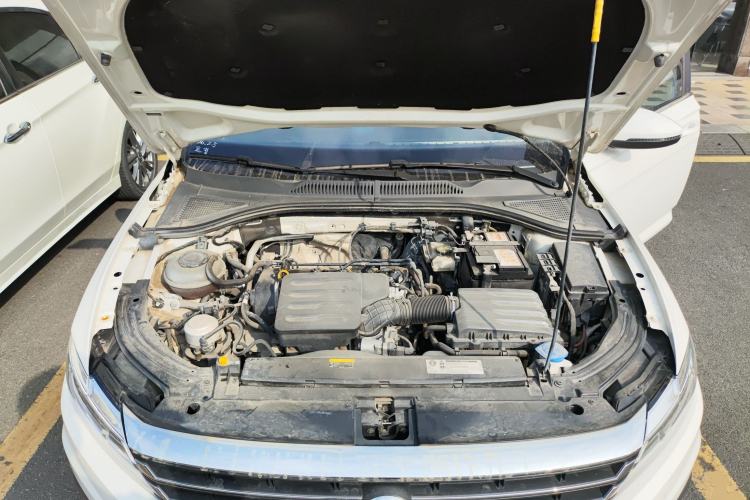 Used Volkswagen Lavida 2021 1.5L Automatic Vision Edition Engine Bay