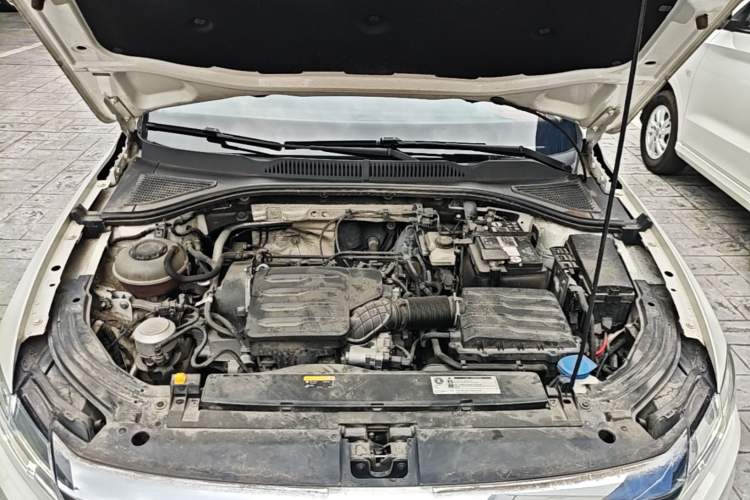 Used Volkswagen Lavida 2021 1.5L Automatic Comfort Edition Engine Bay