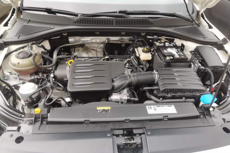Used Volkswagen Lavida 2021 1.5L Automatic Comfort Edition Engine Bay