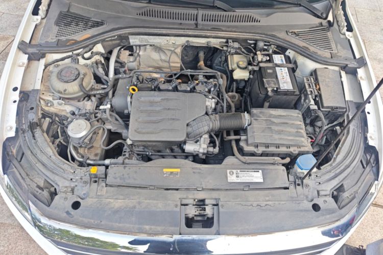 Used Volkswagen Lavida 2021 1.5L Automatic Vision Edition Engine Bay