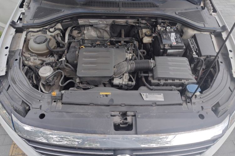 Used Volkswagen Lavida 2021 1.5L Automatic Comfort Edition Engine Bay