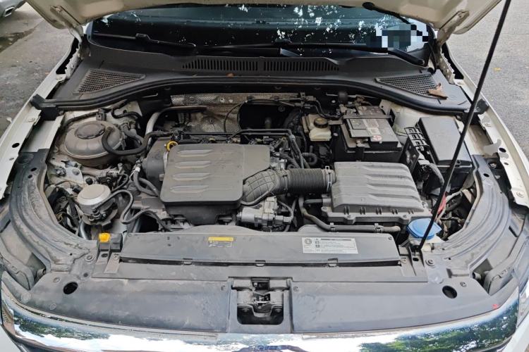 Used Volkswagen Lavida 2021 1.5L Automatic Comfort Edition Engine Bay