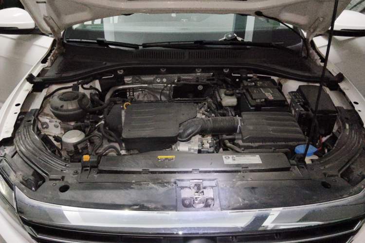 Used Volkswagen Lavida 2021 1.5L Automatic Comfort Edition Engine Bay