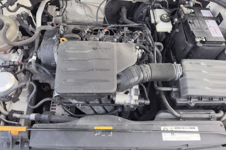 Used Volkswagen Lavida 2021 1.5L Automatic Fashion Edition Engine Bay