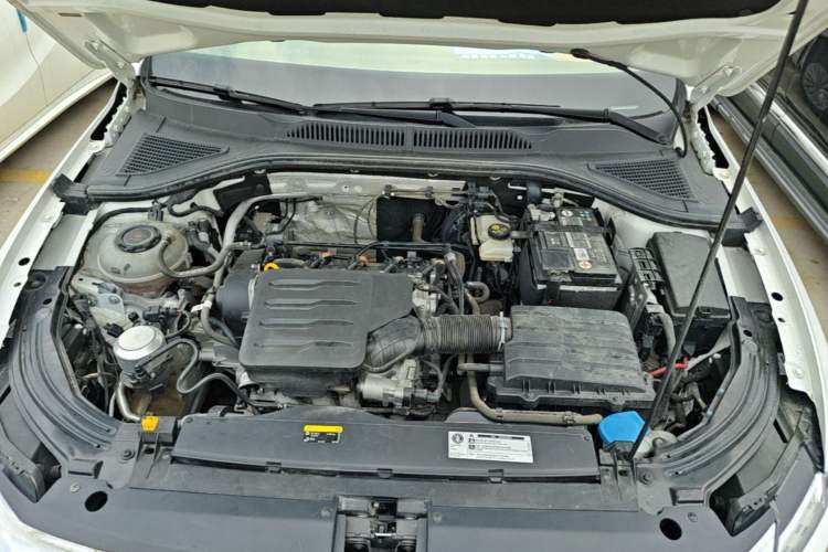 Used Volkswagen Lavida 2021 1.5L Automatic Comfort Edition Engine Bay