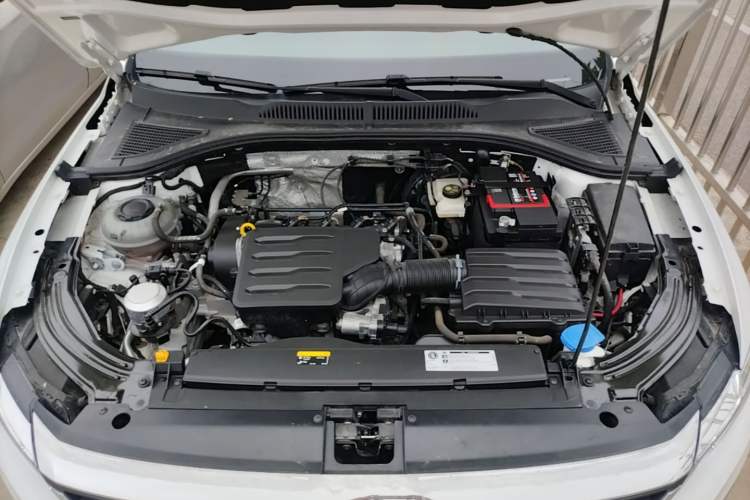 Used Volkswagen Lavida 2021 1.5L Automatic Comfort Edition Engine Bay