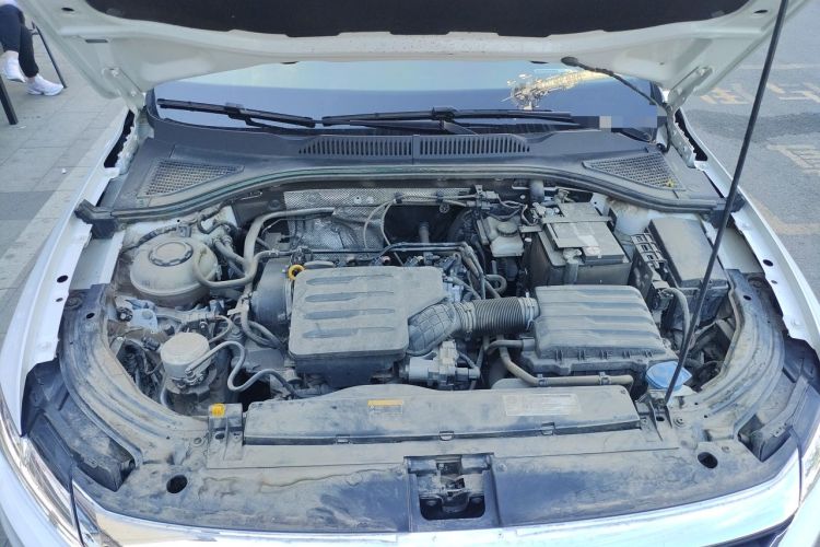 Used Volkswagen Lavida 2021 1.5L Automatic Vision Edition Engine Bay
