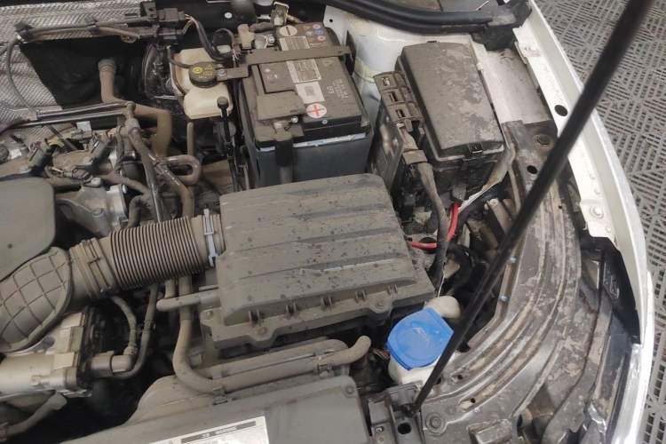 Used Volkswagen Lavida 2021 1.5L Automatic Vision Edition Engine Bay Left