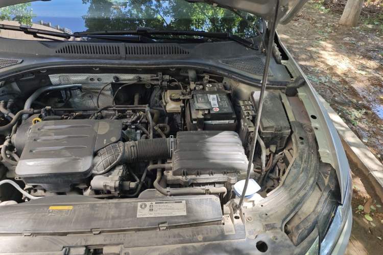 Used Volkswagen Lavida 2021 1.5L Automatic Comfort Edition Engine Bay Left