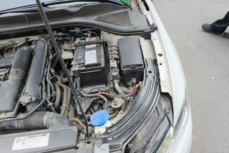 Used Volkswagen Lavida 2021 280TSI DSG Comfort Edition Engine Bay Left