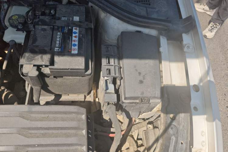 Used Volkswagen Lavida 2021 1.5L Automatic Comfort Edition Engine Bay Left