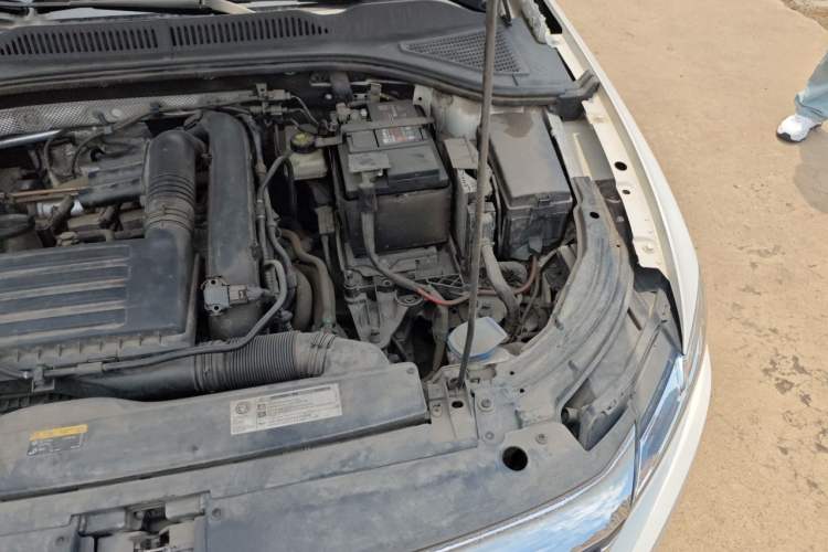 Used Volkswagen Lavida 2021 280TSI DSG Comfort Edition Engine Bay Left