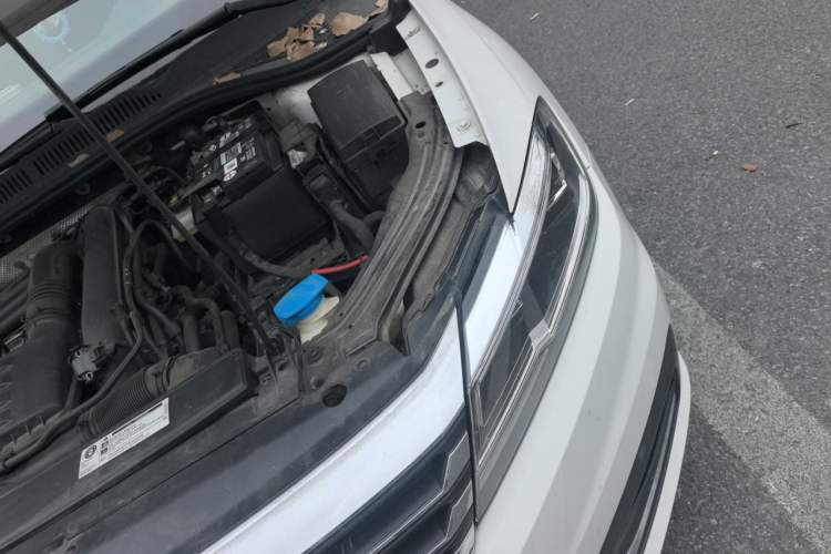 Used Volkswagen Lavida 2021 280TSI DSG Comfort Edition Engine Bay Left