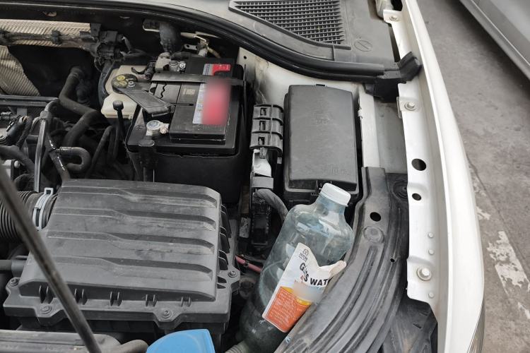 Used Volkswagen Lavida 2021 1.5L Automatic Vision Edition Engine Bay Left