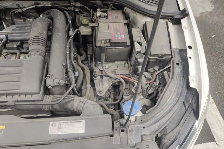 Used Volkswagen Lavida 2021 280TSI DSG Comfort Edition Engine Bay Left