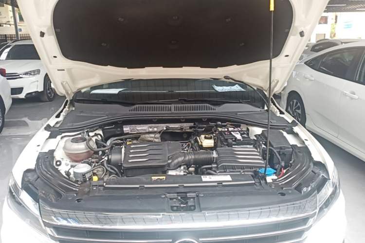 Used Volkswagen Lavida 2021 1.5L Automatic Vision Edition Engine Bay