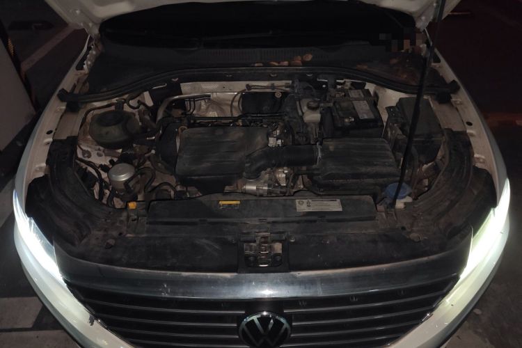 Used Volkswagen Lavida 2021 1.5L Automatic Comfort Edition Engine Bay