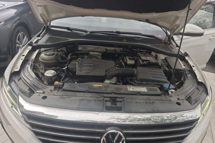 Used Volkswagen Lavida 2021 1.5L Automatic Comfort Edition Engine Bay