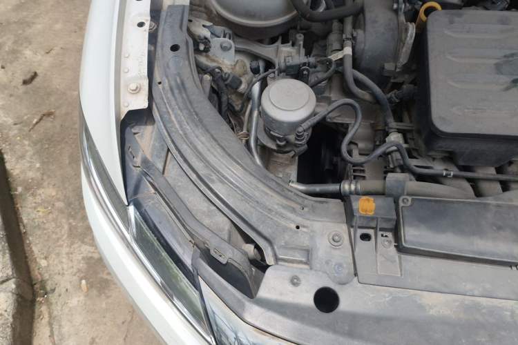 Used Volkswagen Lavida 2021 1.5L Automatic Vision Edition Engine Bay Right