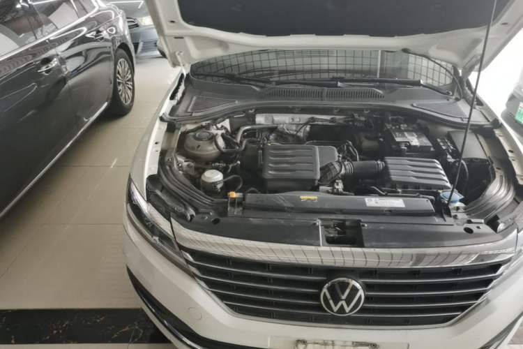 Used Volkswagen Lavida 2021 1.5L Automatic Comfort Edition Engine Bay Right