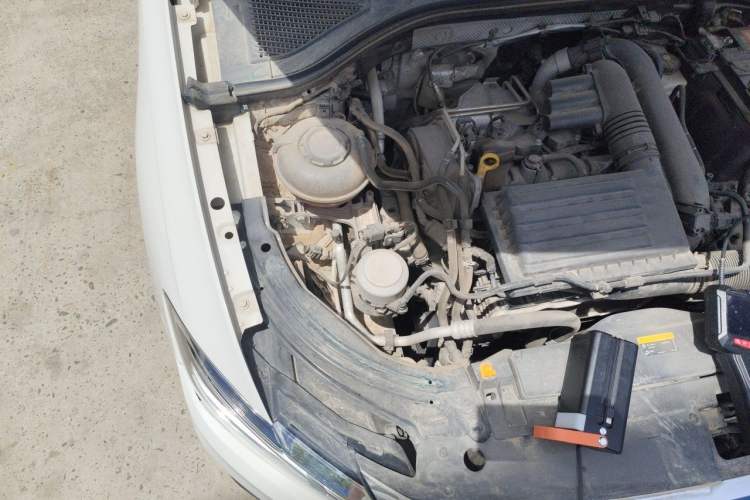Used Volkswagen Lavida 2021 280TSI DSG Luxury Edition Engine Bay Right