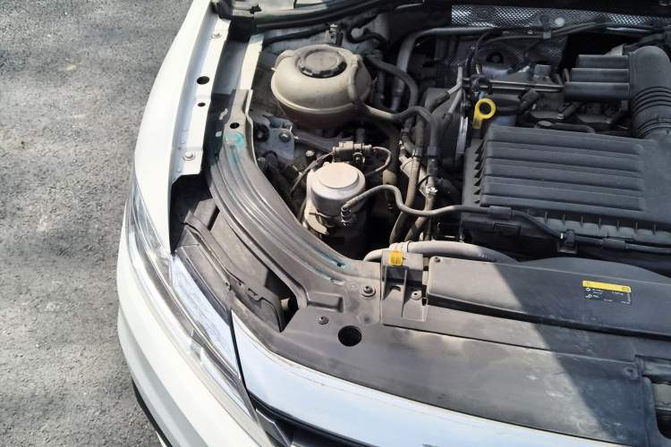 Used Volkswagen Lavida 2021 280TSI DSG Comfort Edition Engine Bay Right