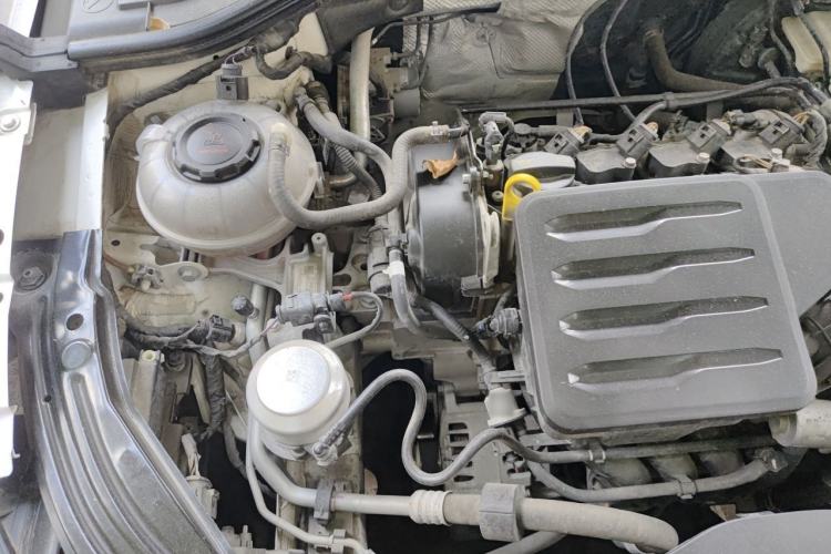 Used Volkswagen Lavida 2021 1.5L Automatic Vision Edition Engine Bay Right