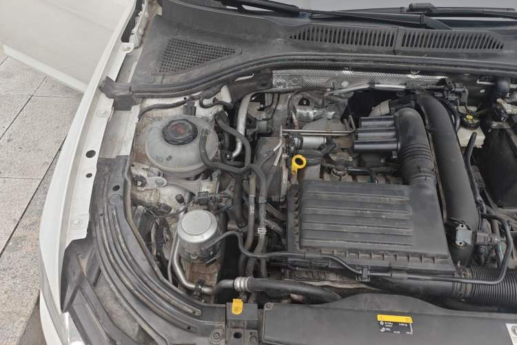 Used Volkswagen Lavida 2021 280TSI DSG Comfort Edition Engine Bay Right