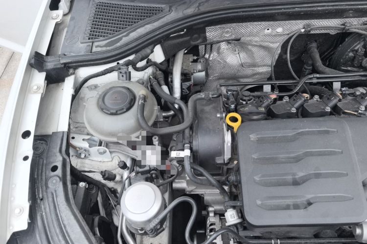 Used Volkswagen Lavida 2021 1.5L Automatic Comfort Edition Engine Bay Right