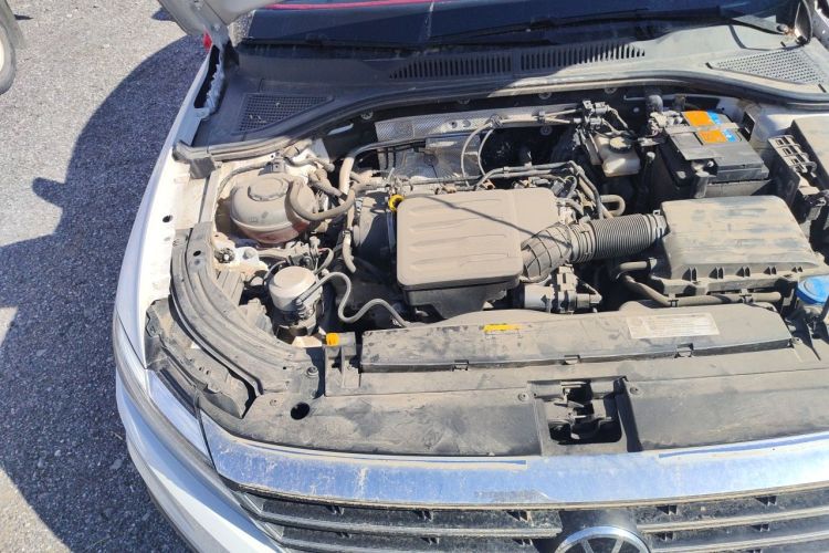 Used Volkswagen Lavida 2021 1.5L Automatic Fashion Edition Engine Bay Right