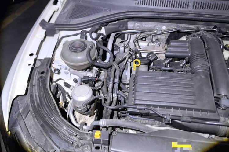 Used Volkswagen Lavida 2021 280TSI DSG Comfort Edition Engine Bay Right
