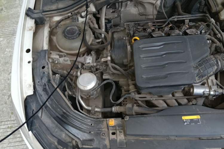 Used Volkswagen Lavida 2021 1.5L Automatic Comfort Edition Engine Bay Right