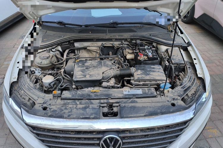 Used Volkswagen Lavida 2021 1.5L Automatic Fashion Edition Engine Bay