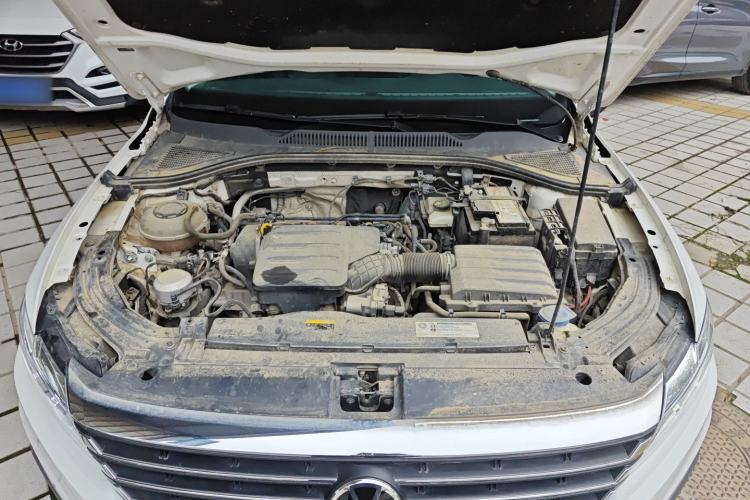 Used Volkswagen Lavida 2021 1.5L Automatic Comfort Edition Engine Bay