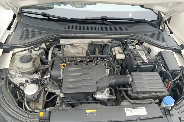 Used Volkswagen Lavida 2021 1.5L Automatic Comfort Edition Engine Bay