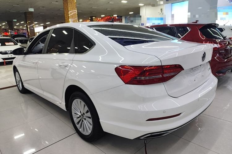 Used Volkswagen Lavida 2021 1.5L Automatic Vision Edition Exterior 2