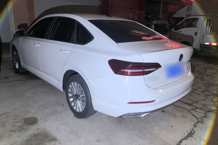 Used Volkswagen Lavida 2021 1.5L Automatic Comfort Edition Exterior 2