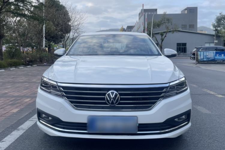 Used Volkswagen Lavida 2021 1.5L Automatic Vision Edition Exterior 3